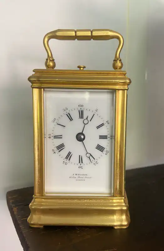 Small carriage clock